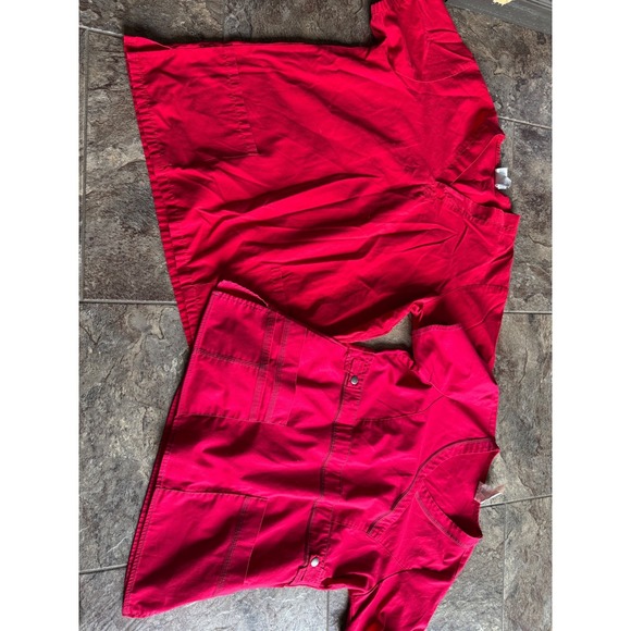 Huge lot of women's uniform scrubs size small 15 pieces Nursing healthcare vet - Picture 5 of 10